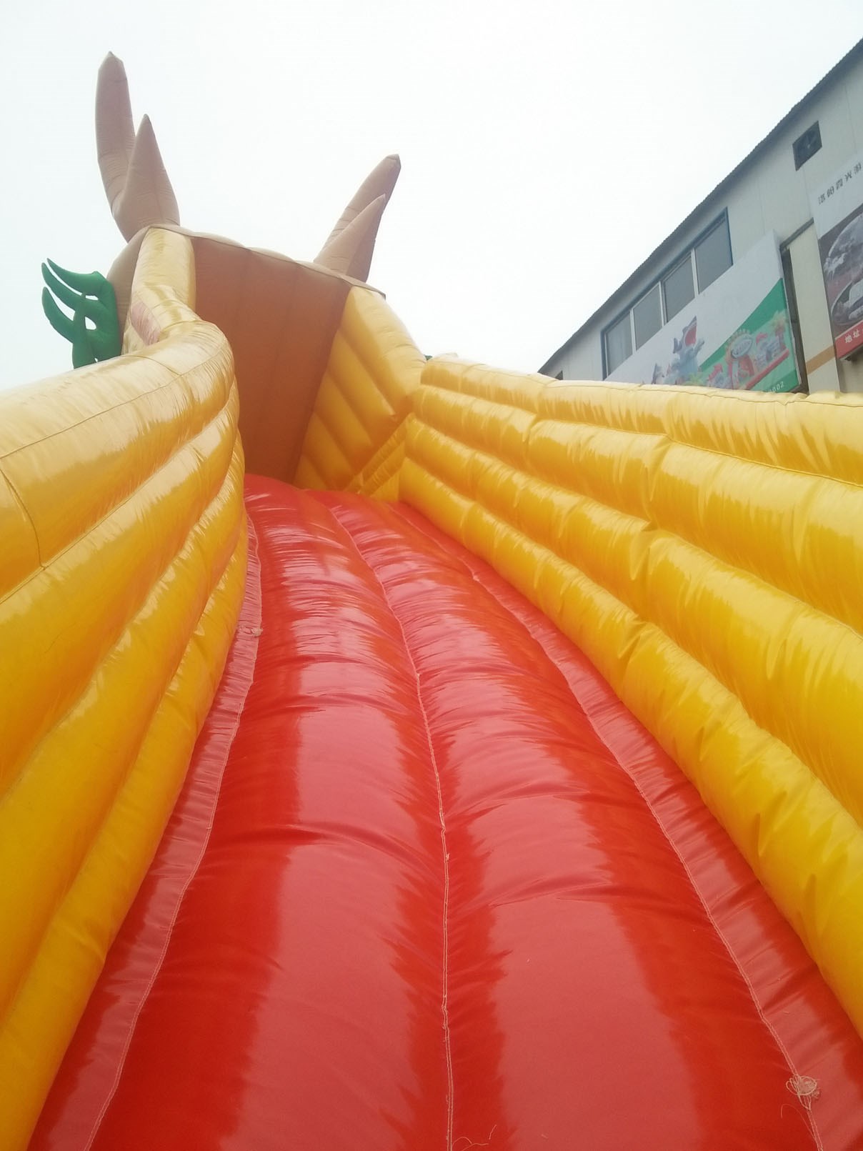 港口充气儿童滑梯